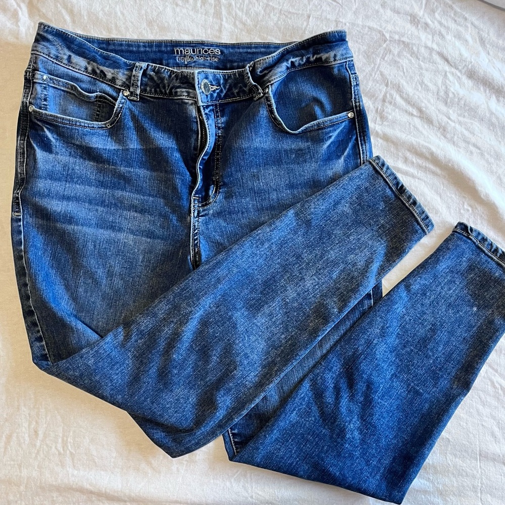 MAURICES HIGH-RISE EVER FLEX
Adult Size 16 Regular